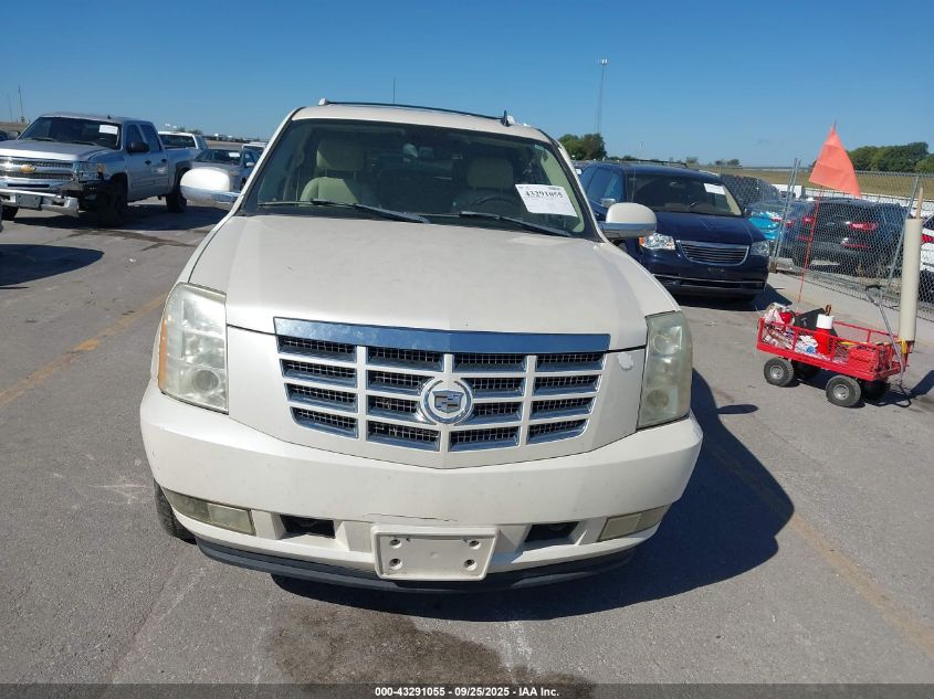 2007 Cadillac Escalade Standard VIN: 1GYFK63817R199374 Lot: 43291055