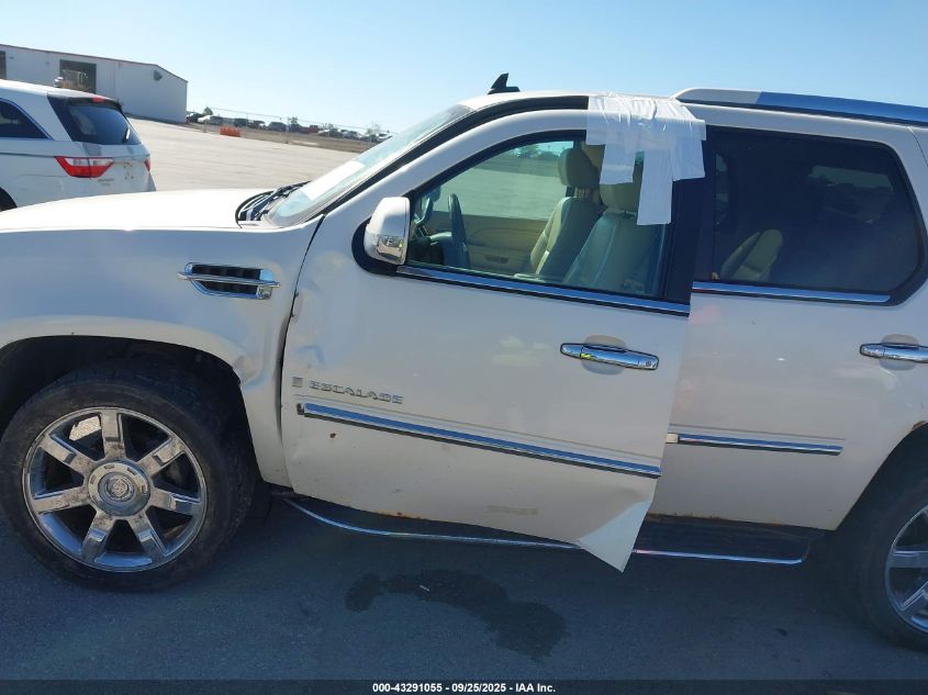 2007 Cadillac Escalade Standard VIN: 1GYFK63817R199374 Lot: 43291055