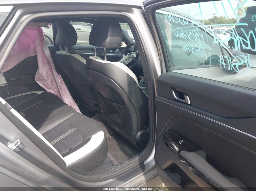 2025 KIA K5 GT-LINE KNAG64J72S5283830