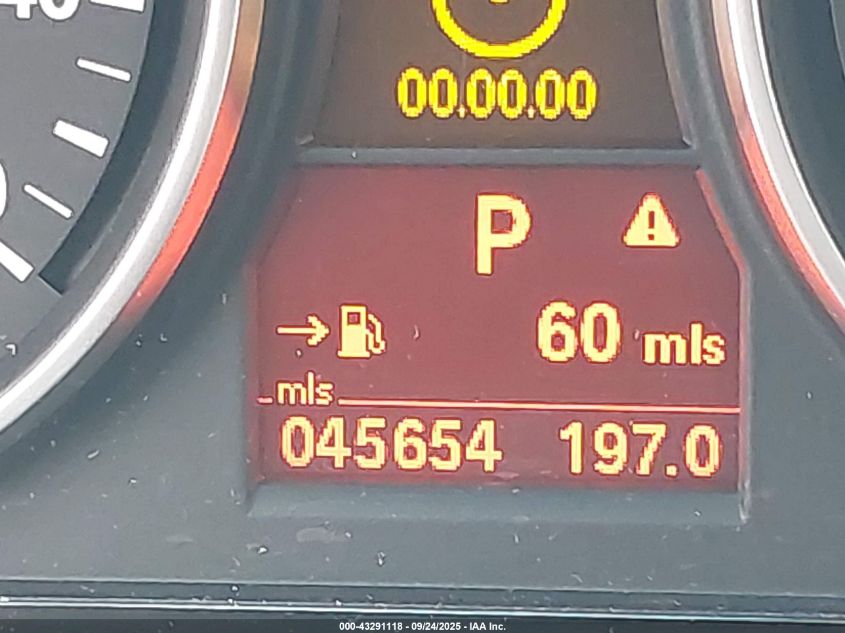 2006 BMW 325Xi VIN: WBAVD13526KV00825 Lot: 43291118