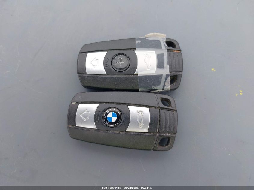 2006 BMW 325Xi VIN: WBAVD13526KV00825 Lot: 43291118