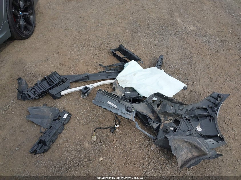 2025 BMW M340I XDRIVE - 3MW69FT06S8E95616