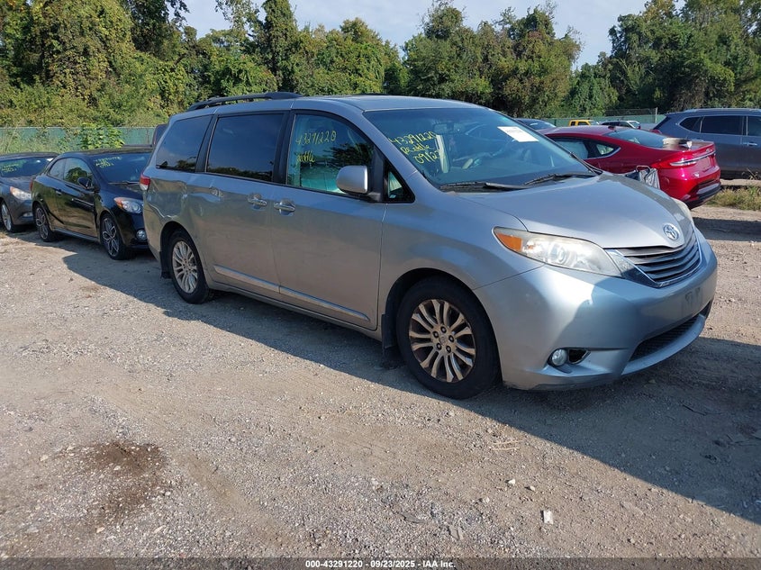 5TDYK3DC6BS116659 2011 Toyota Sienna Xle V6 auction photo 1