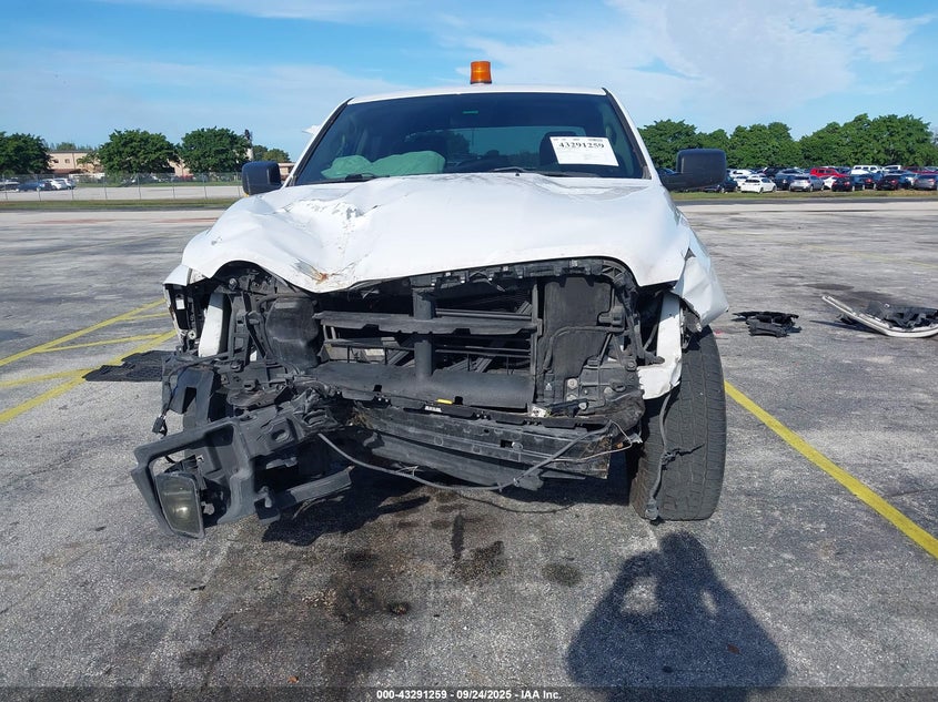 2018 Ram 1500 Express 4X2 5'7 Box VIN: 1C6RR6KG9JS299978 Lot: 43291259