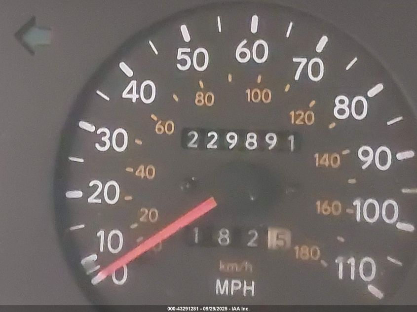 1993 Toyota Corolla Le/Dx VIN: 1NXAE09E4PZ082737 Lot: 43291281