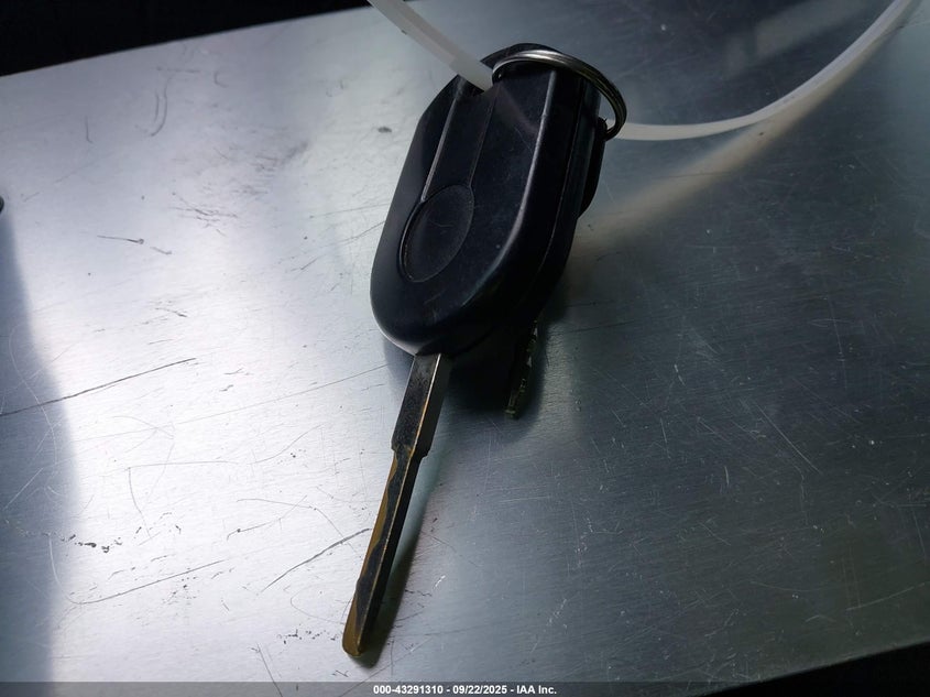 2017 FORD FOCUS SE - 1FADP3K22HL216638