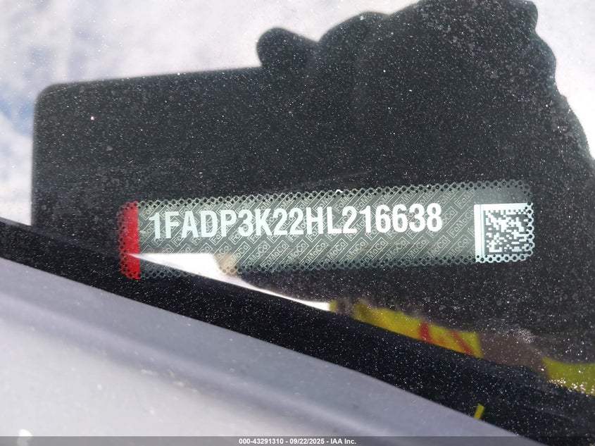 2017 FORD FOCUS SE - 1FADP3K22HL216638