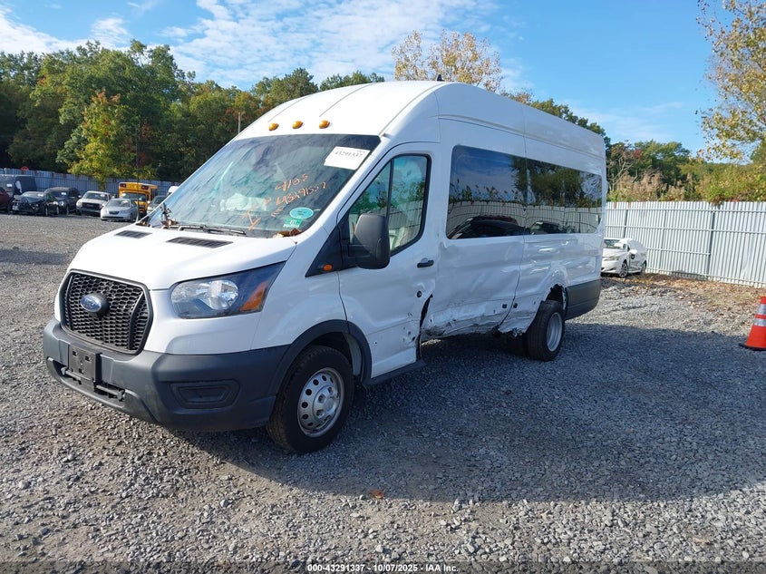 1FDVU4X8XNKA32197 2022 FORD TRANSIT photo no. 2