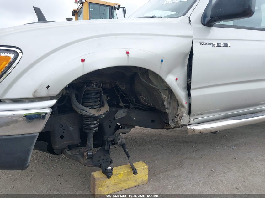 5TESN92N32Z079318 2002 TOYOTA TACOMA photo no. 6