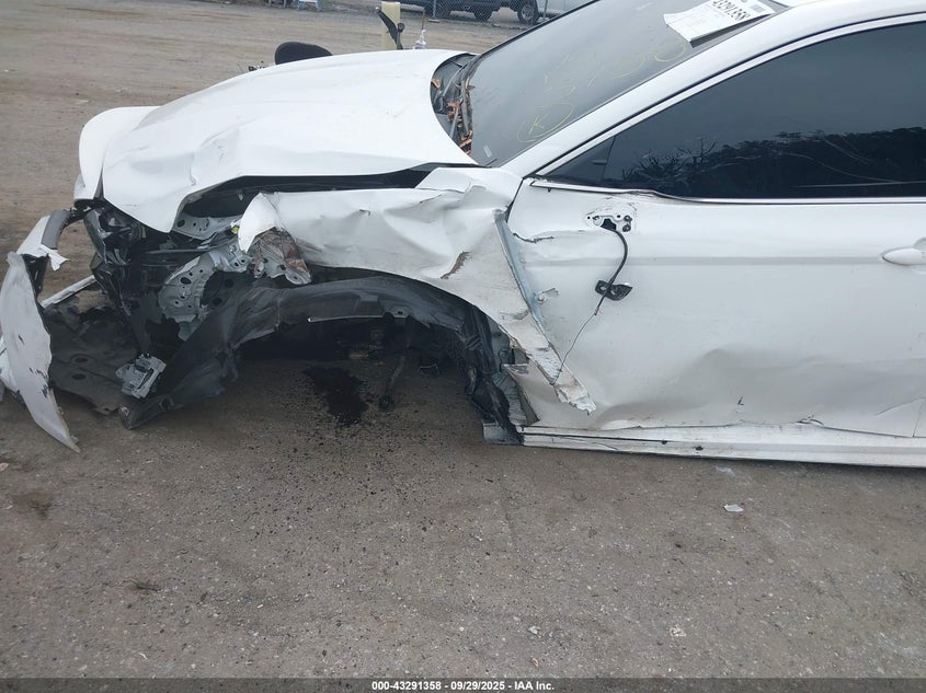 2022 TOYOTA CAMRY SE - 4T1G11AK3NU657534