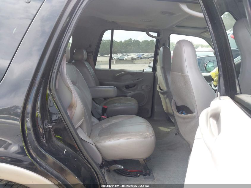 2002 Ford Expedition Eddie Bauer VIN: 1FMRU17L52LA08870 Lot: 43291421