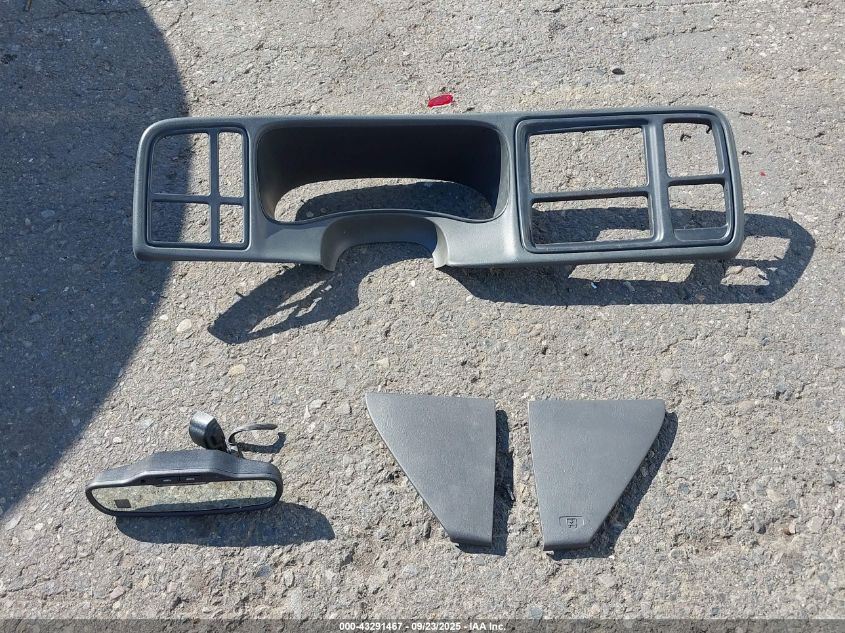 2004 GMC Sierra 1500 Sle VIN: 2GTEK19T141255835 Lot: 43291467