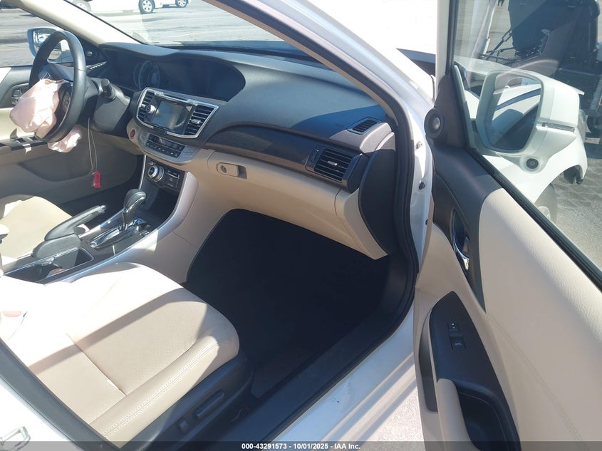 2015 HONDA ACCORD EX-L V-6 - 1HGCR3F85FA010206