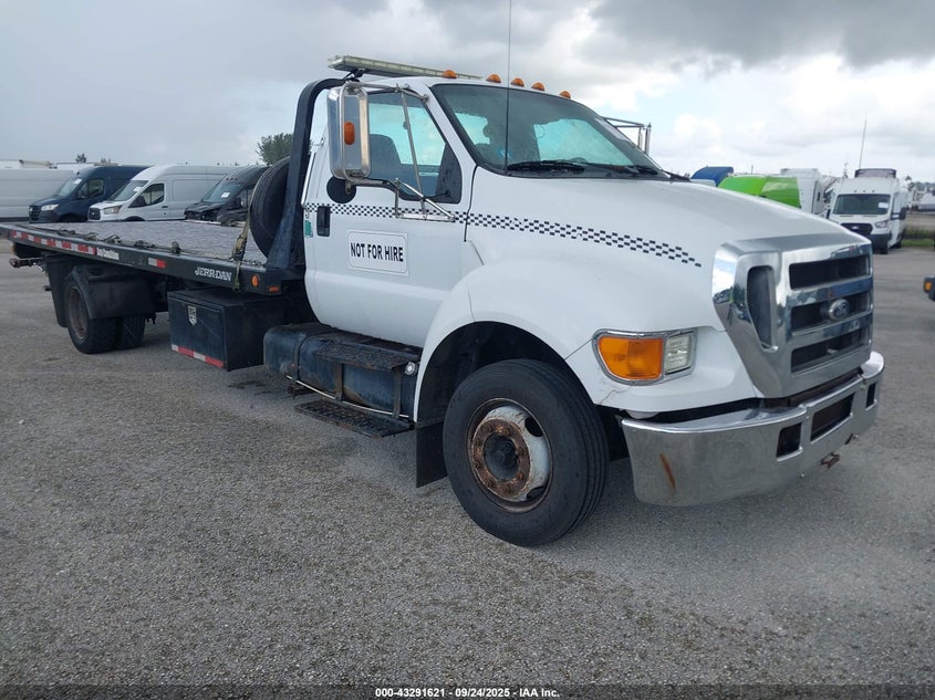 3FRNF65R35V155528 2005 Ford F-650 auction photo 1