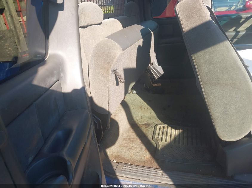 2003 Chevrolet Silverado K1500 VIN: 2GCEK19T131199572 Lot: 43291694