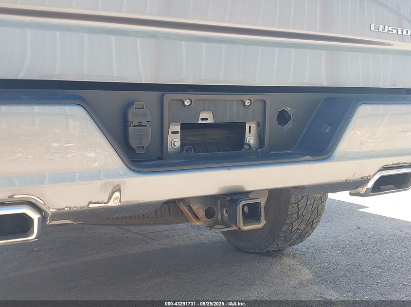 2020 CHEVROLET SILVERADO 1500 4WD  STANDARD BED CUSTOM - 1GCUYBEF1LZ249930