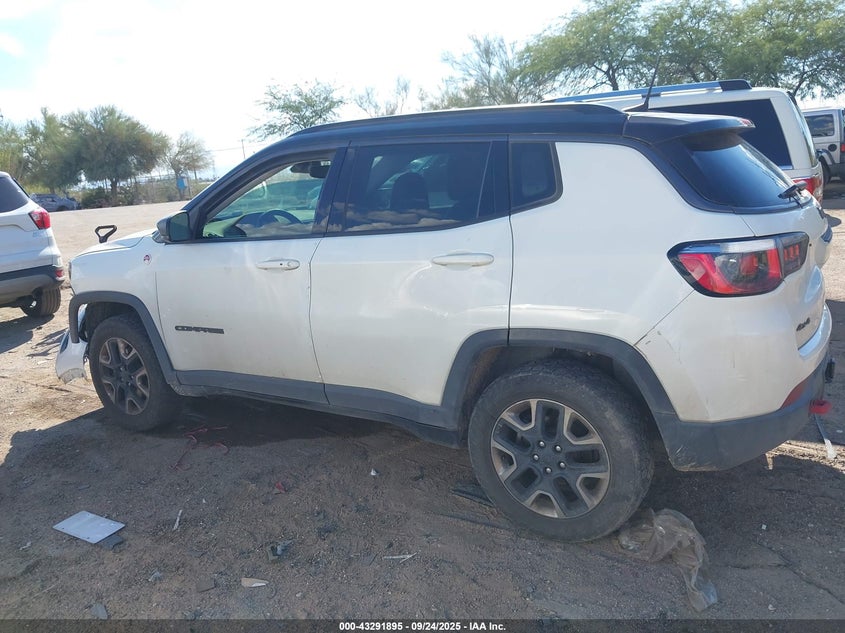 2018 Jeep Compass Trailhawk 4X4 VIN: 3C4NJDDB8JT307538 Lot: 43291895