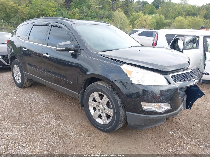 CHEVROLET TRAVERSE LT