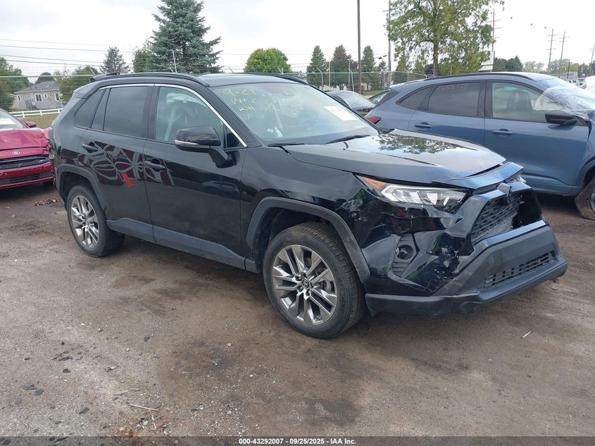 2019 TOYOTA RAV4 XLE PREMIUM - 2T3A1RFV6KC027633