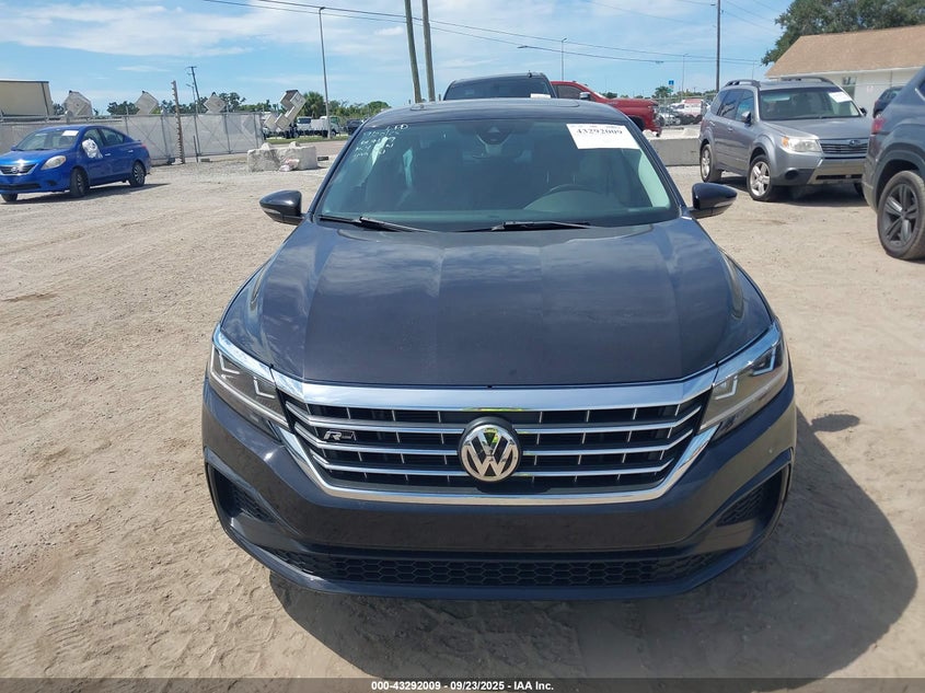 2020 VOLKSWAGEN PASSAT 2.0T R-LINE - 1VWMA7A35LC003654