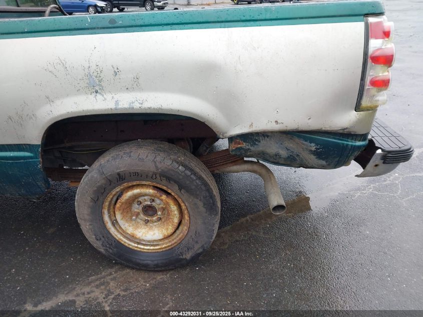 1995 Chevrolet Gmt-400 C2500 VIN: 2GCFC29S1S1135626 Lot: 43292031