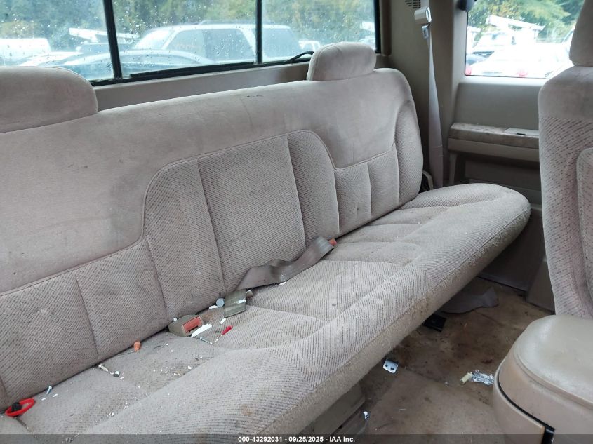 1995 Chevrolet Gmt-400 C2500 VIN: 2GCFC29S1S1135626 Lot: 43292031