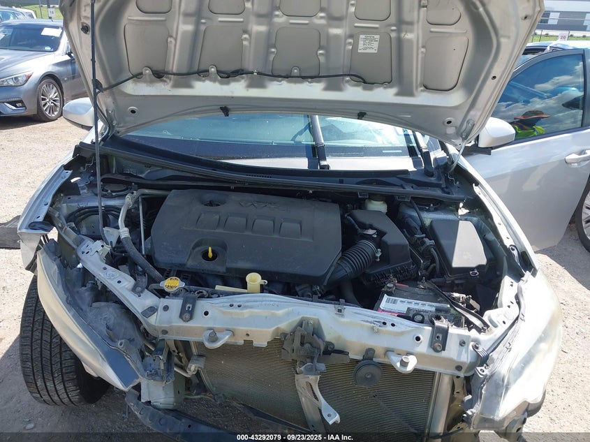 2015 TOYOTA COROLLA LE PLUS - 5YFBURHEXFP320202