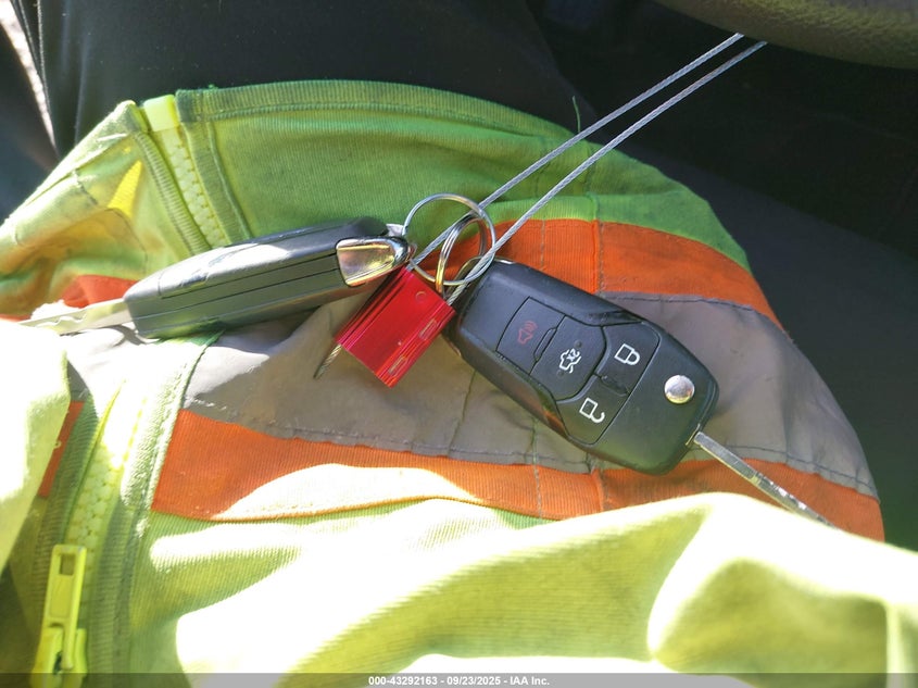 2013 Ford Fusion Se VIN: 3FA6P0HRXDR150136 Lot: 43292163