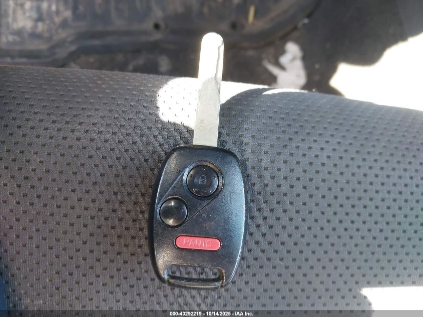 2008 Honda Fit Sport VIN: JHMGD38658S053594 Lot: 43292219