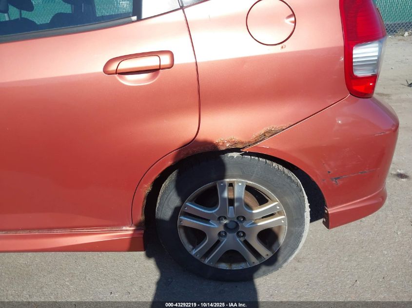 2008 Honda Fit Sport VIN: JHMGD38658S053594 Lot: 43292219