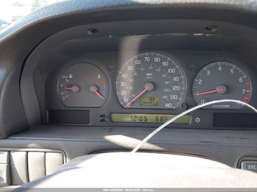 1999 Volvo S70 Glt VIN: YV1LS56D7X1592834 Lot: 43292325