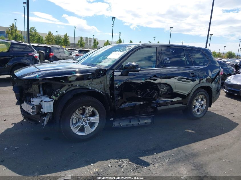 2025 Toyota Grand Highlander Hybrid Le VIN: 5TDACAB57SS040957 Lot: 43292329