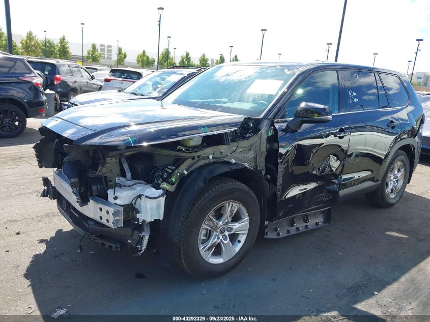 2025 Toyota Grand Highlander Hybrid Le VIN: 5TDACAB57SS040957 Lot: 43292329