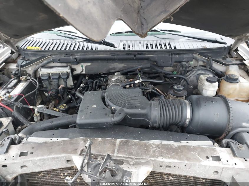 2004 Ford Expedition Nbx/Xlt VIN: 1FMPU16L14LB69616 Lot: 43292377