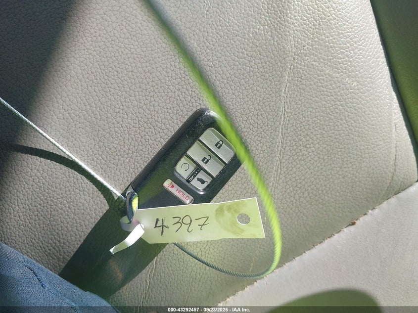 2016 HONDA PILOT EX-L - 5FNYF6H53GB026222