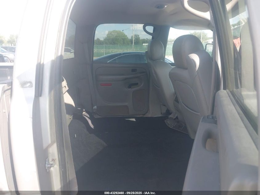 2005 Chevrolet Silverado 2500Hd Lt VIN: 1GCHK23285F818246 Lot: 43292468