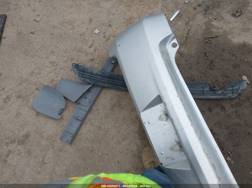 2010 Pontiac Vibe VIN: 5Y2SP6E81AZ418926 Lot: 43292471