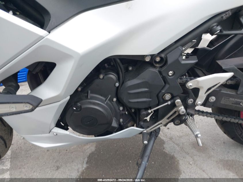 2024 Kawasaki Ex500 VIN: ML5EXGG14RDA23079 Lot: 43292472