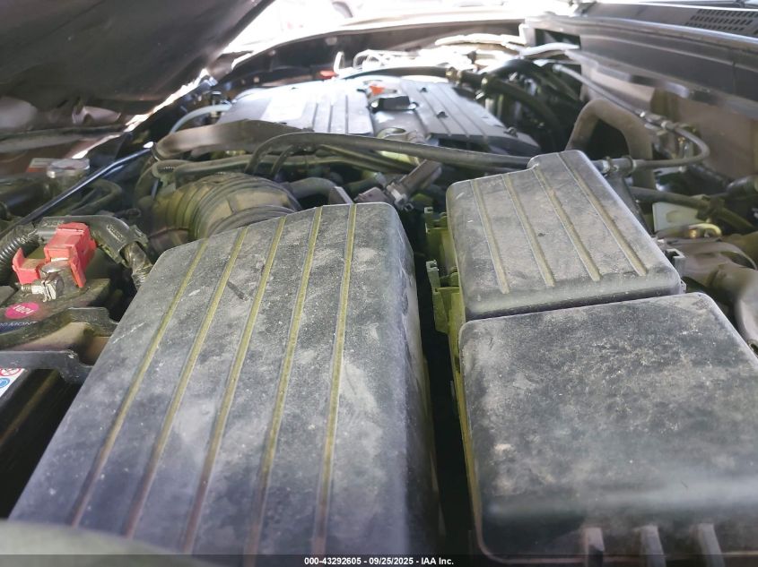 2005 Honda Accord 2.4 Ex VIN: 1HGCM56835A151087 Lot: 43292605