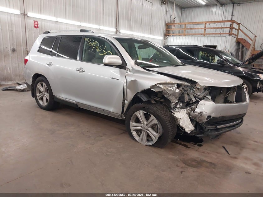 TOYOTA HIGHLANDER LIMITED V6