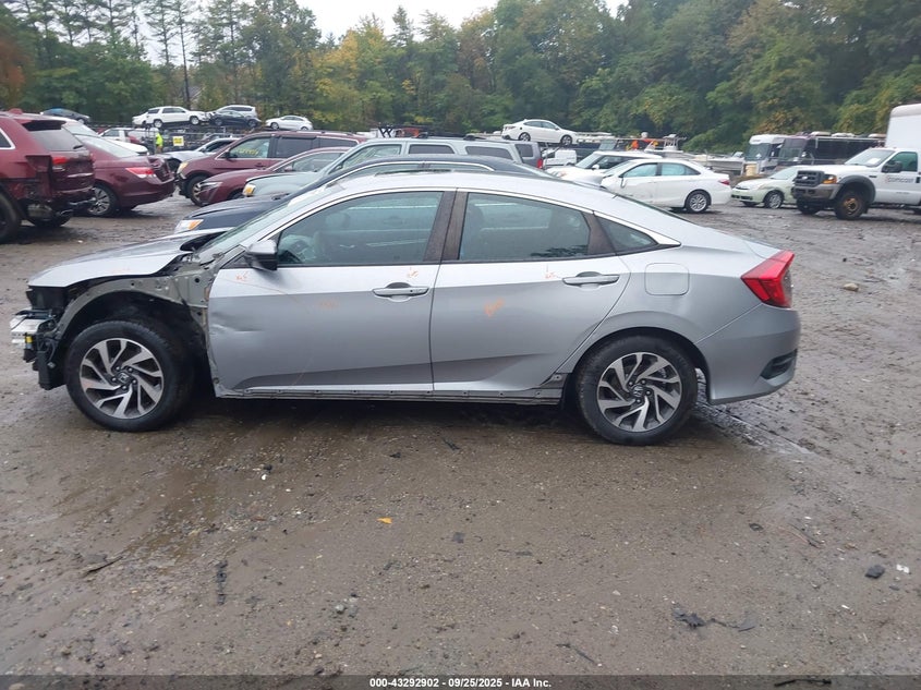 2017 HONDA CIVIC EX - 19XFC2F78HE217607