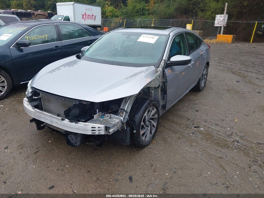 2017 HONDA CIVIC EX - 19XFC2F78HE217607