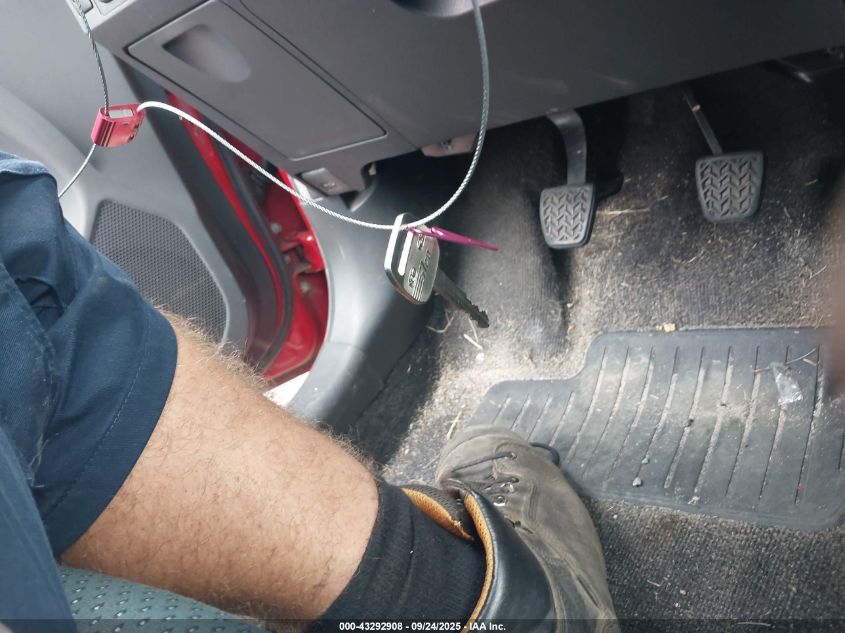 2008 Toyota Yaris VIN: JTDJT903485215325 Lot: 43292908