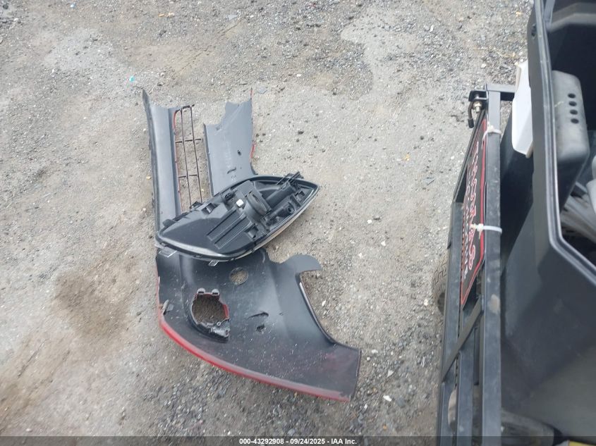 2008 Toyota Yaris VIN: JTDJT903485215325 Lot: 43292908