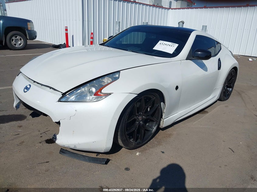 JN1AZ44E39M405169 2009 NISSAN 370Z photo no. 2