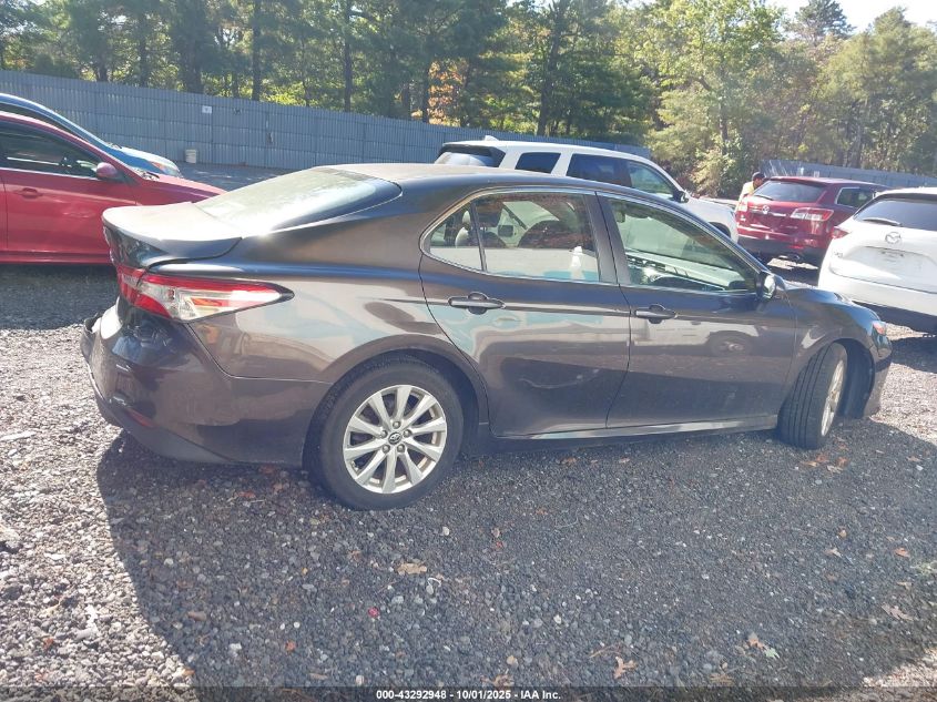 2018 Toyota Camry Le VIN: JTNB11HK7J3008531 Lot: 43292948