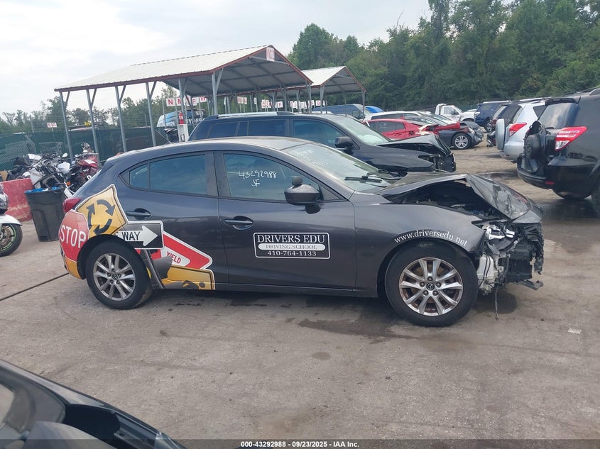 2018 MAZDA MAZDA3 SPORT - 3MZBN1K73JM265856