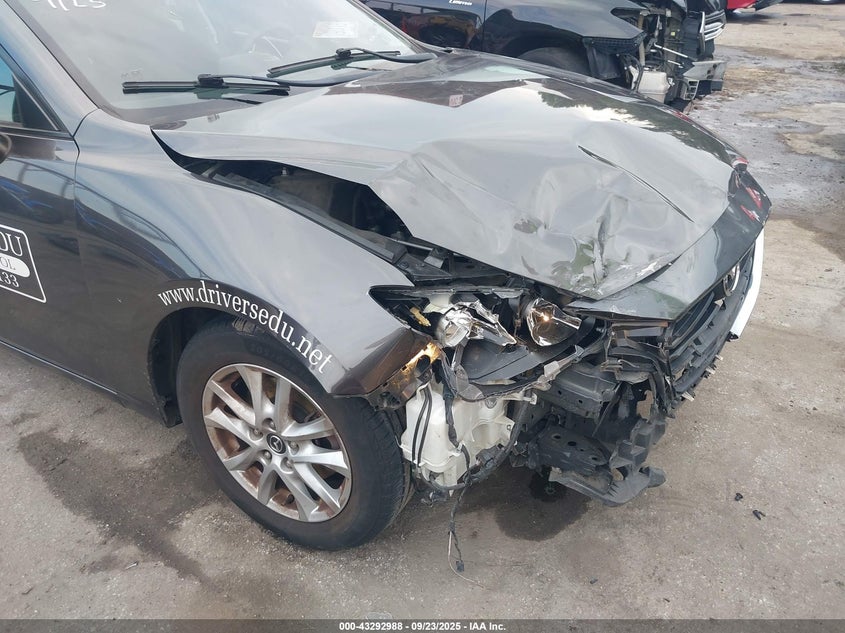 2018 MAZDA MAZDA3 SPORT - 3MZBN1K73JM265856