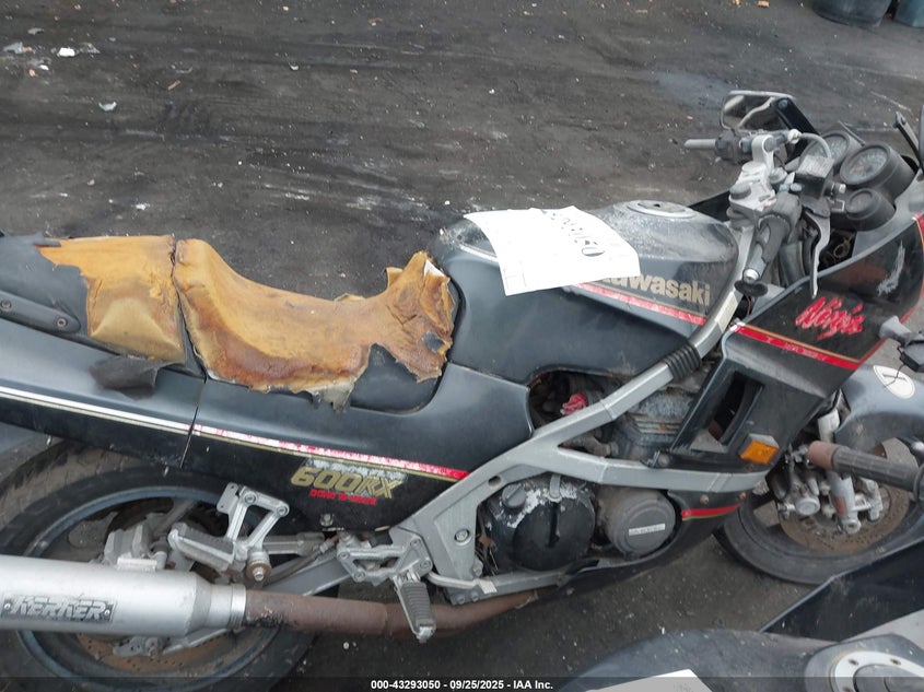 1987 Kawasaki Zx600 B VIN: JKAZX4B19HA000241 Lot: 43293050