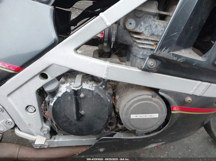 1987 Kawasaki Zx600 B VIN: JKAZX4B19HA000241 Lot: 43293050